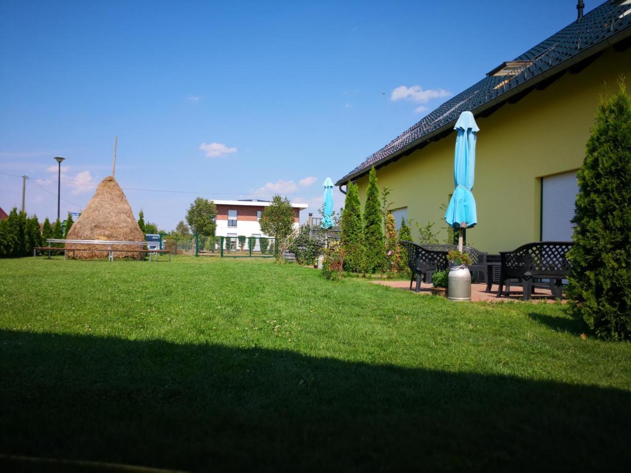 Ferienwohnung "Faehrmannsruh " Люббен Экстерьер фото
